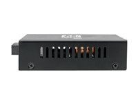 Eaton Tripp Lite Series Gigabit Singlemode Fiber to Ethernet Media Converter, SMF 10/100/1000 SC, 1310 nm, 20 km (12.4 mi.) - Fibermedieomformer - 1GbE - 10Base-T, 100Base-TX, 1000Base-T - RJ-45 / SC enkelttilstand - op til 20 km - 1310 nm N785-INT-SC-SM